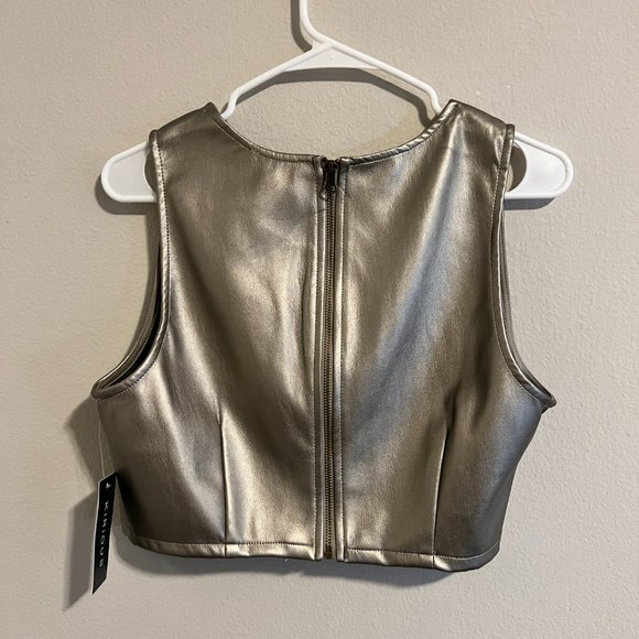 Kirious Faux Leather Crop Top - Sz XL (NWT) - Picture 2 of 6